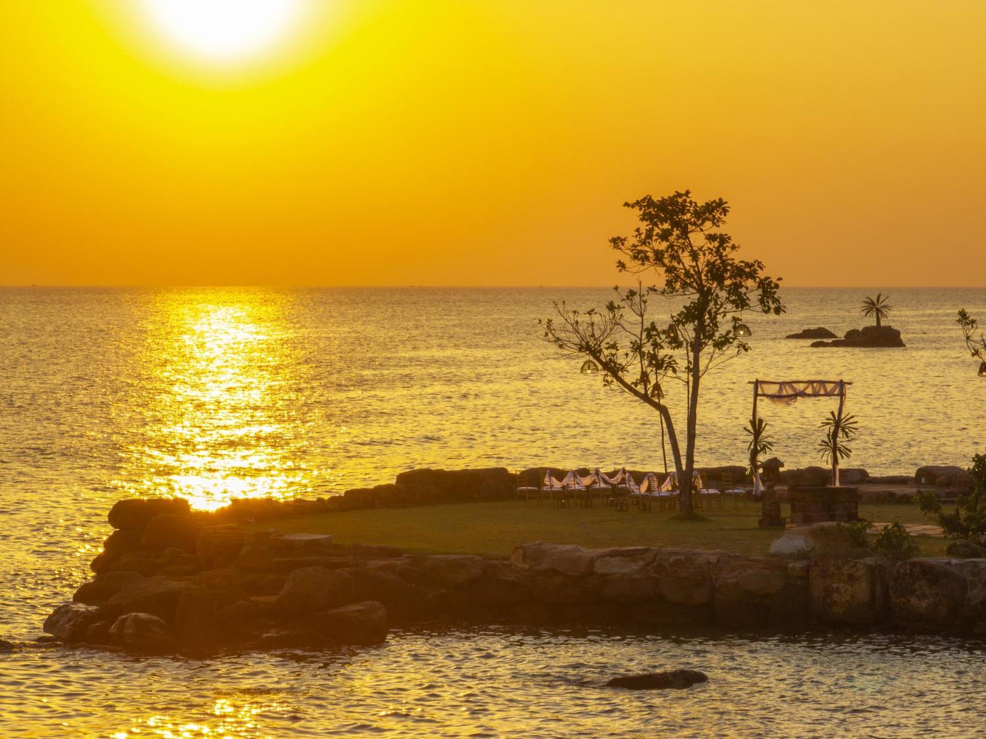 Bay & Phu Quoc